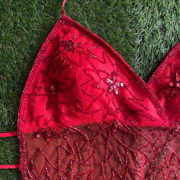 Red Y2K beaded top - Picture 3 of 11